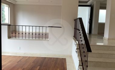 Casa en renta en Lomas Country Club