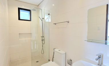 For Sale: Brand New Exquisite Corner House in BF Homes Parañaque