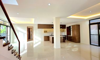 For Sale: Brand New Exquisite Corner House in BF Homes Parañaque