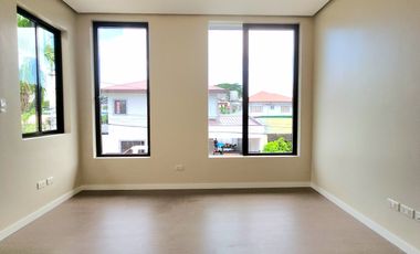 For Sale: Brand New Elegant Modern House With Elevator in BF Homes Parañaque