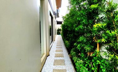 For Sale: Brand New Elegant Modern House With Elevator in BF Homes Parañaque