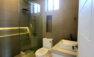 For Sale: Brand New Elegant Modern House With Elevator in BF Homes Parañaque