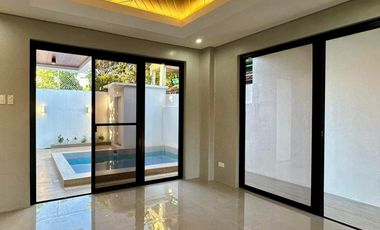 For Sale: Brand New Modern House With Swimming Pool in BF Homes Parañaque