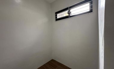 BUNGALOW FOR SALE W/ DIPPING POOL FOR SALE IN ANGELES CITY