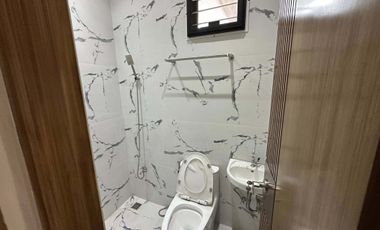 BUNGALOW FOR SALE W/ DIPPING POOL FOR SALE IN ANGELES CITY