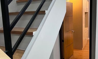 Four Floor Townhouse Makati