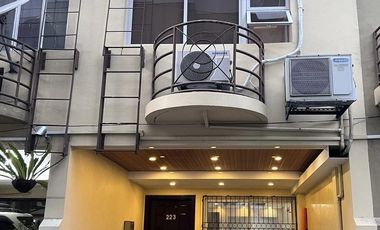 Four Floor Townhouse Makati