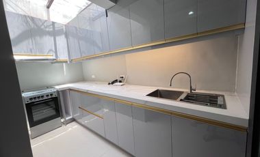 Four Floor Townhouse Makati