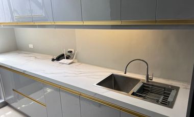 Four Floor Townhouse Makati