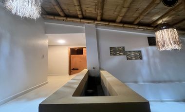 Casa de venta en Playas Villamil Vía a Data – código:21825
