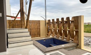 Casa de venta en Playas Villamil Vía a Data – código:21825