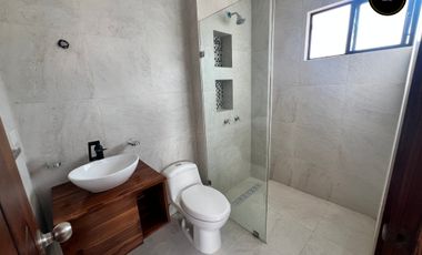 Casa de venta en Playas Villamil Vía a Data – código:21825