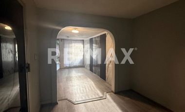 CASA EN FRACCIONAMIENTO JARDIN DE LOS CLAUSTROS I - (3)