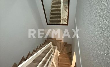 CASA EN FRACCIONAMIENTO JARDIN DE LOS CLAUSTROS I - (3)
