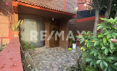 CASA EN FRACCIONAMIENTO JARDIN DE LOS CLAUSTROS I - (3)