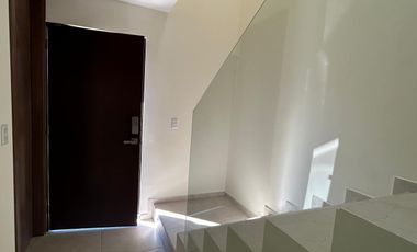 Hermosa Casa como nueva en Zibatá en Renta