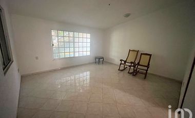 Casa en renta en col. Fovissste, San Andrés Tuxtla, Ver.