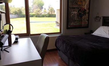Moderna y amplia casa en arriendo