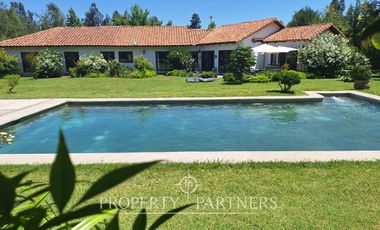 PRECIOSA Y ACOGEDORA CASA DE CAMPO