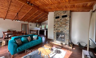 Casa en condominio camino a Pucon