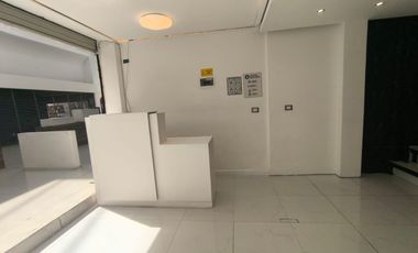 VENTA DE LOCAL COMERCIAL EN PLAZA COMERCIAL LA NORIA, PUEBLA.