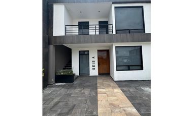 Departamento Amueblado En Renta Planta baja, Carcaña