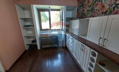 Casa Residencial o comercial renovada e eficiente.