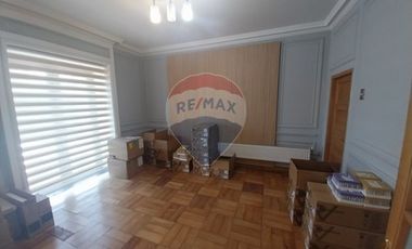 Casa Residencial o comercial renovada e eficiente.