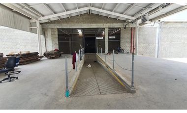 PLATAFORMA CROSS DOCKING + BODEGA EN ARRIENDO, SIBERIA