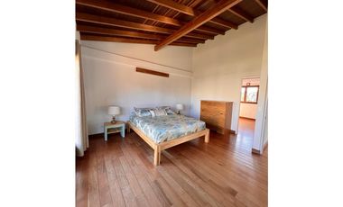 CASA EN ARRIENDO SECTOR LOMA DEL ESCOBERO - ENVIGADO