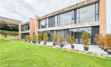 Venta de Casa Campestre en Parcelación Alto de Palmas