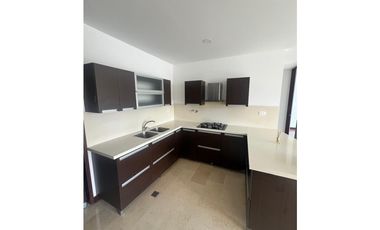 Venta De Apartamento Las Lomitas, Sabaneta