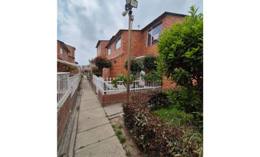 CASA EN VENTA, CONJUNTO OASIS DE SAN MATEO, SOACHA