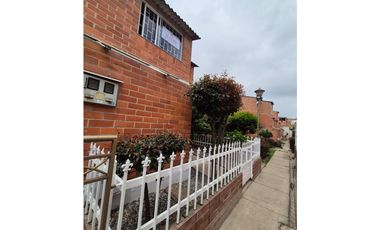 CASA EN VENTA, CONJUNTO OASIS DE SAN MATEO, SOACHA