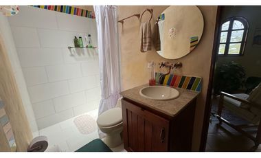 Casa finca en venta en unidad cerrada en guarne cuenta con 2 casas LDC