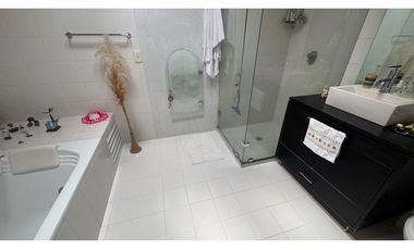 Casa finca en venta en unidad cerrada en guarne cuenta con 2 casas LDC