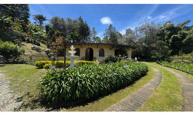 Casa finca en venta en unidad cerrada en guarne cuenta con 2 casas LDC