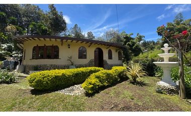 Casa finca en venta en unidad cerrada en guarne cuenta con 2 casas LDC