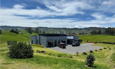 Espectacular casa campestre en venta, en la union Antioquia