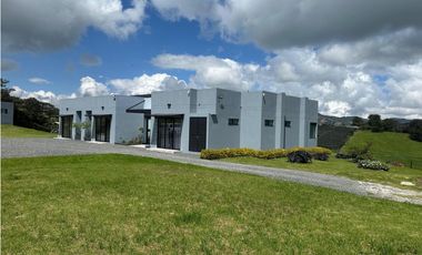 Espectacular casa campestre en venta, en la union Antioquia