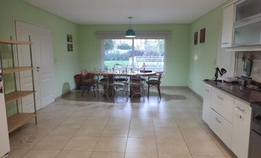 Casa en  Los Puentes, Lujan
