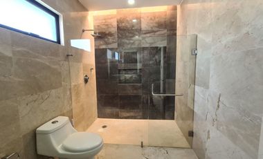 Casa en RENTA en PUNTA TIBURON, con alberca