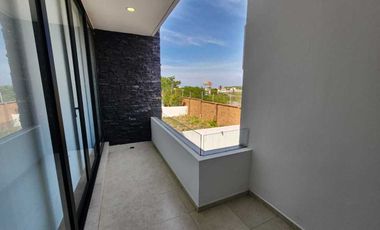 Casa en RENTA en PUNTA TIBURON, con alberca