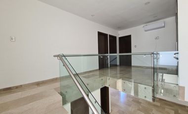 Casa en RENTA en PUNTA TIBURON, con alberca
