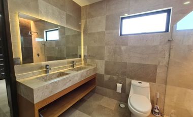 Casa en RENTA en PUNTA TIBURON, con alberca