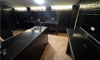VILLA ZAITA / LA ROTONDA / 525m2 / 4 HABITACIONES / AMPLIO JARDIN / YG