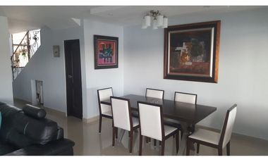 LAS CUMBRES / GREEN VILLAGE / 225m2 / 3 HABITACIONES / AMPLIA TERRAZA