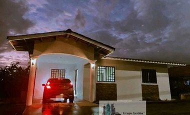 ALQUILER DE CASA EN BOQUERON PALMERA VILLAGE 3 R CERCADA ATRAS