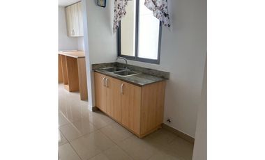 CONDADO DEL REY / ROKAS / 97M / 3 HABITACION / AMOBLADO
