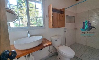 ALQUILO APARTAMENTO DOS.NIVELES.DOLEGUITA